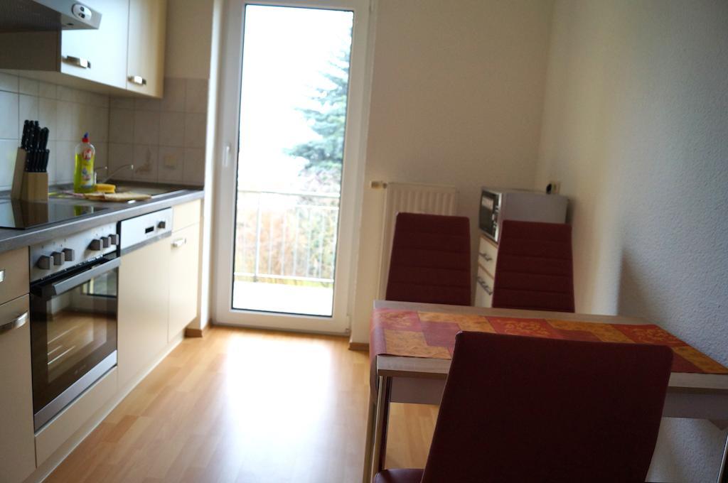 Ferienwohnung Holzhausen Leipzig Ruang foto